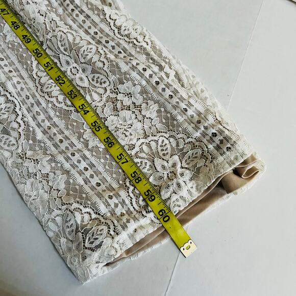 Fashion Nova So In Love Ivory Lace Lined Jumpsuit Size L Large - Picture 7 of 7